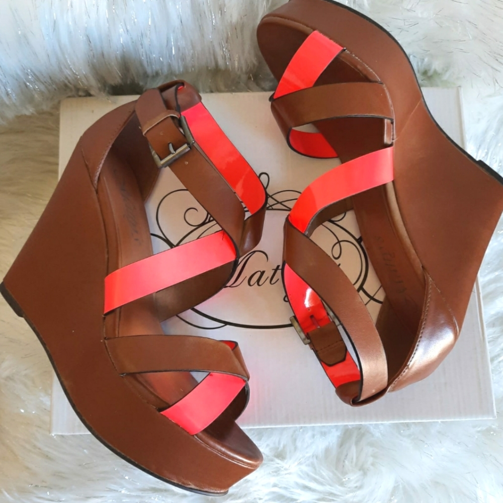 Matty's Platform Wedges